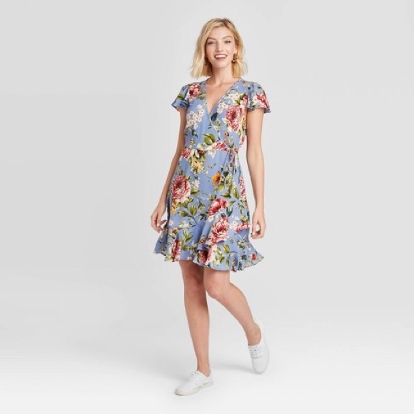Target Floral Short Sleeve Ruffle Wrap 